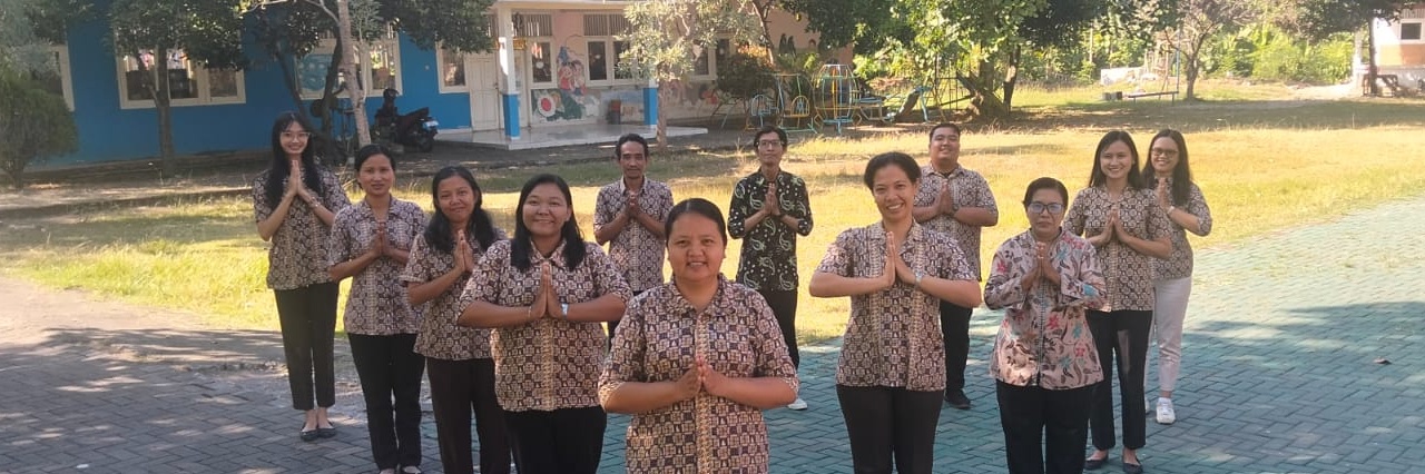 guru dan karyawan